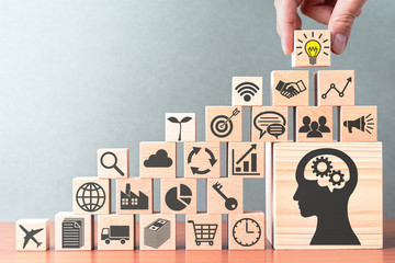 世界地球日主题活动幼儿园教案