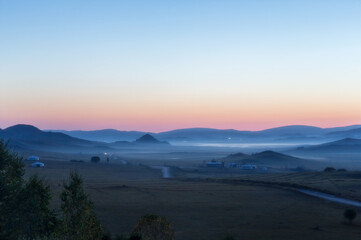 描写出征必胜的诗句